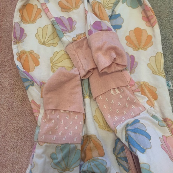 Posh Peanut - Picture 2 of 2